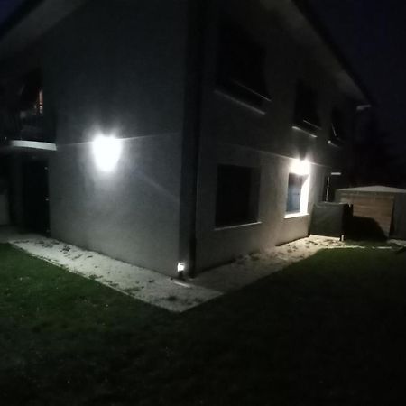Plaisir Des Pres - Appartement T3, Jardin, Parking Chaponost Dış mekan fotoğraf