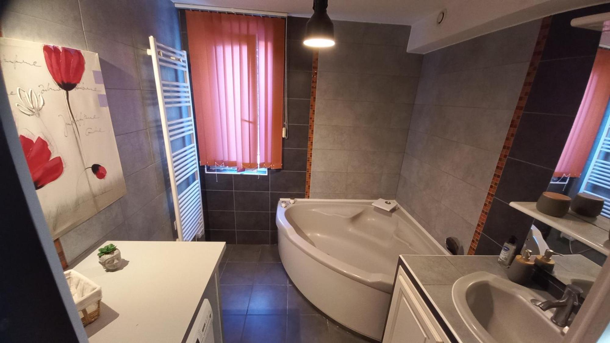 Plaisir Des Pres - Appartement T3, Jardin, Parking Chaponost Dış mekan fotoğraf