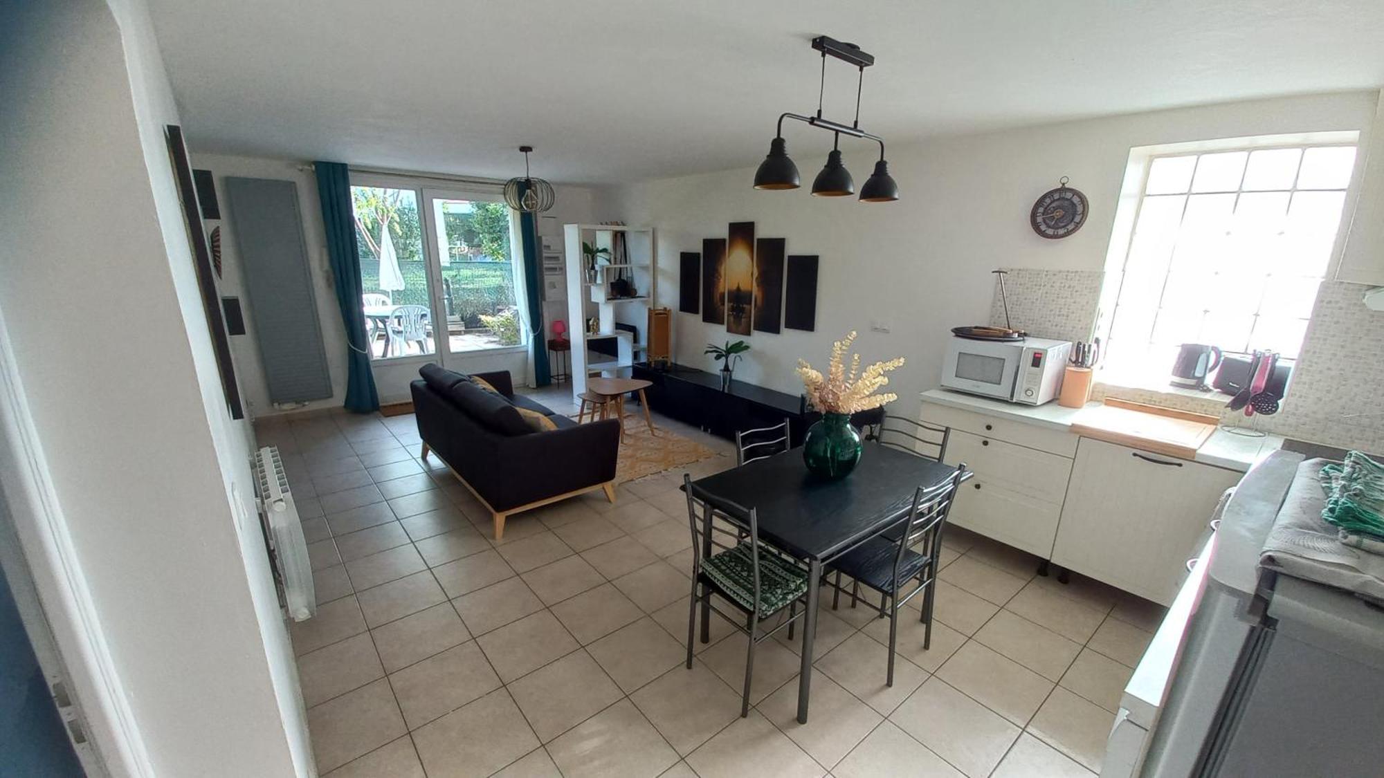 Plaisir Des Pres - Appartement T3, Jardin, Parking Chaponost Dış mekan fotoğraf